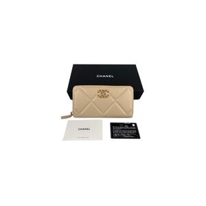 NIB Chanel 19 Long wallet LAMB BEIGE ZIPPER
